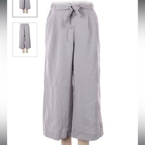 Lululemon size 8 athletica active pants size 8